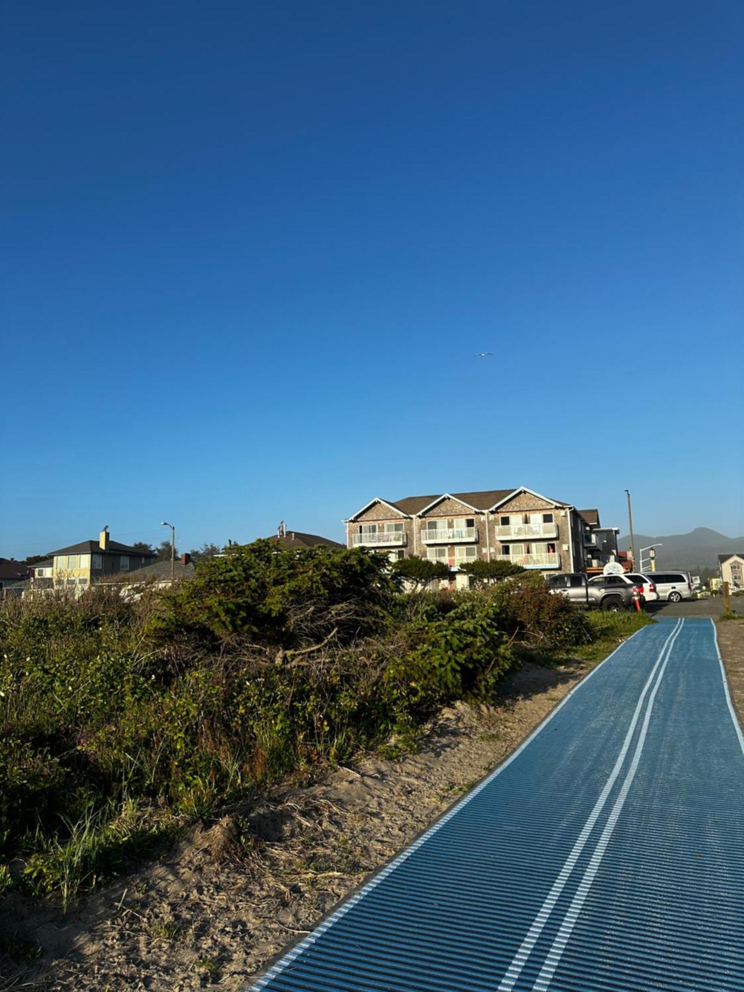 Inn At The Shore Seaside Exterior photo