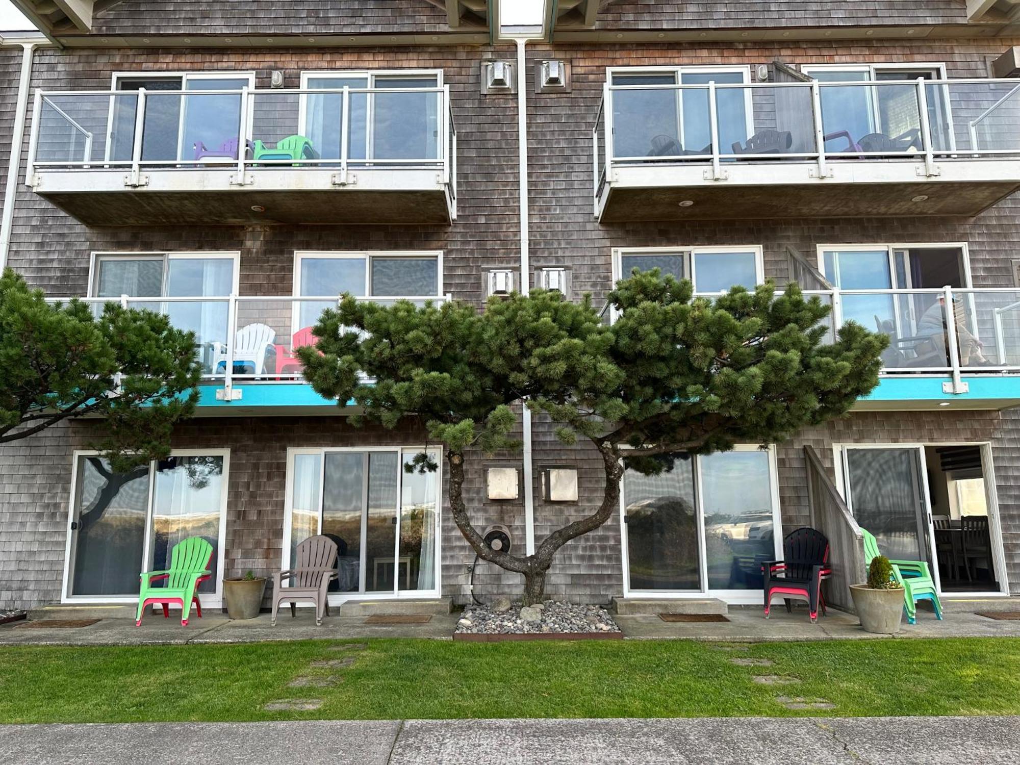 Inn At The Shore Seaside Exterior photo