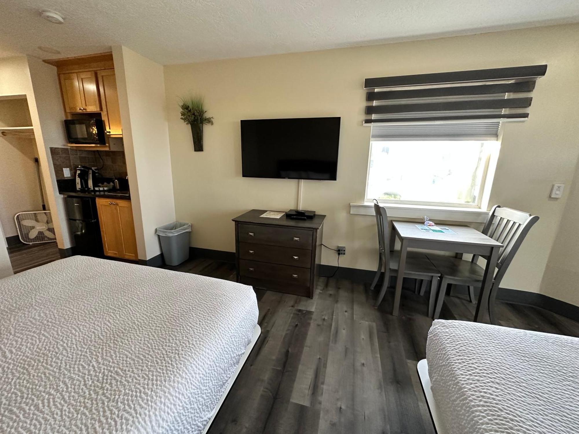 Inn At The Shore Seaside Room photo