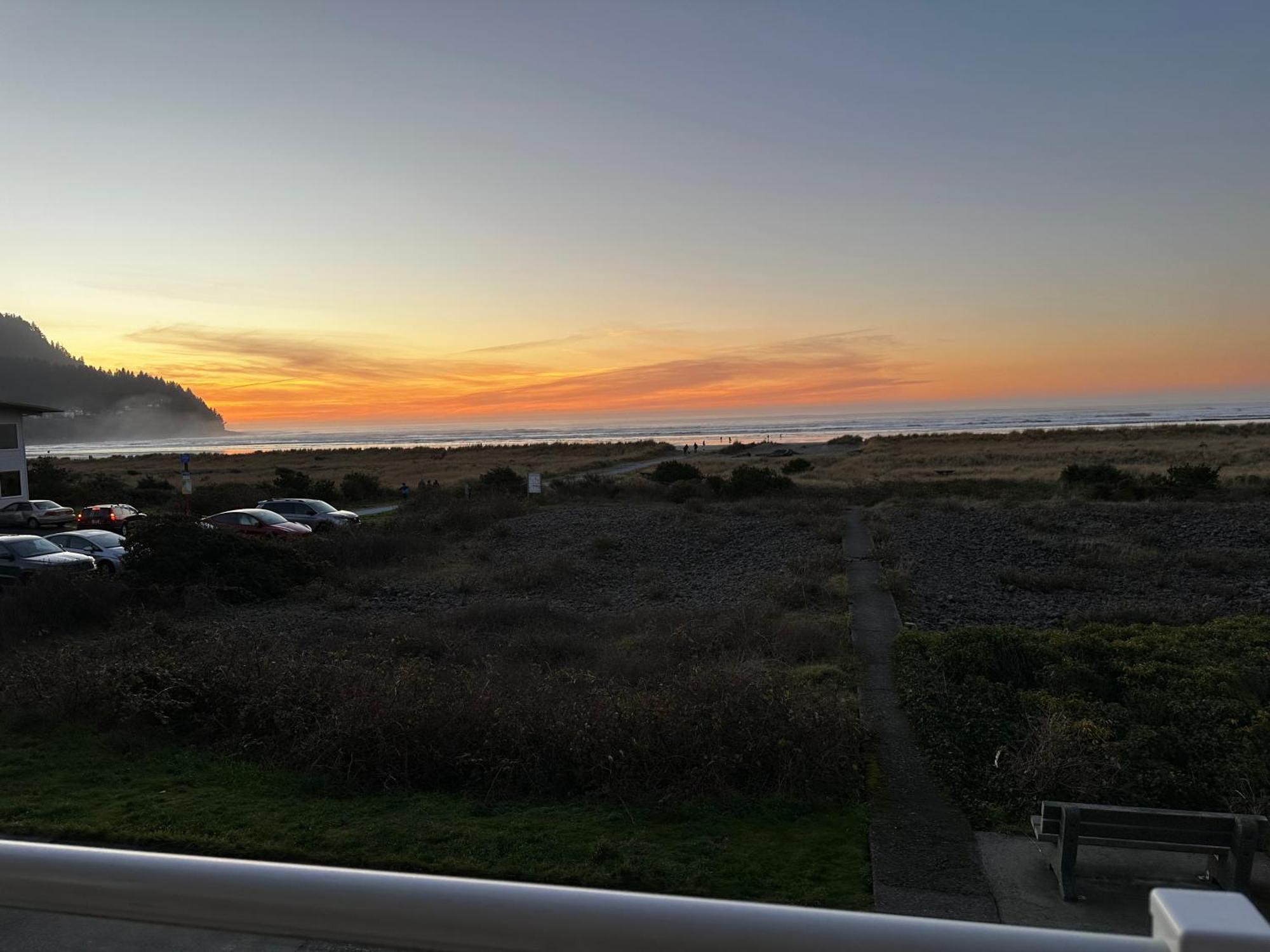 Inn At The Shore Seaside Exterior photo